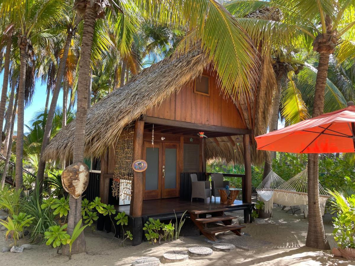 Bungalows Tree Tops - Adults Only 锡瓦塔塔内霍 外观 照片